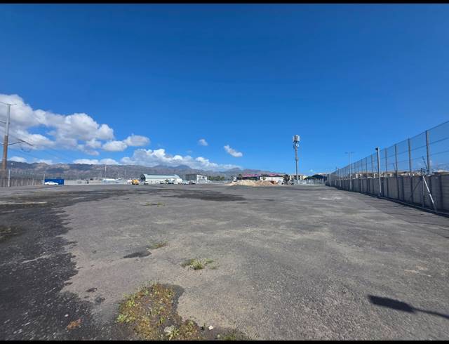 10,000M² INDUSTRIAL YARD TO LET IN STRAND INDUSTRIA